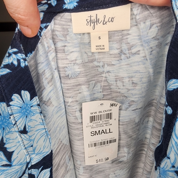 Style & Co. Top NWT - Picture 11 of 12